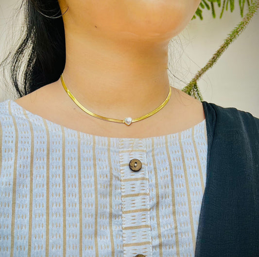 Delicate Gold Chain Necklace with Crystal Heart