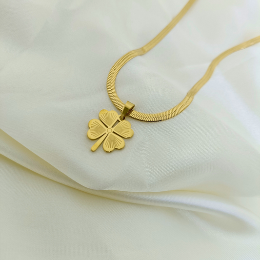 Leaf Clover Charm Necklace