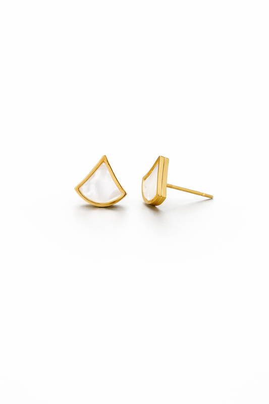Elegant Teardrop Studs Earrings