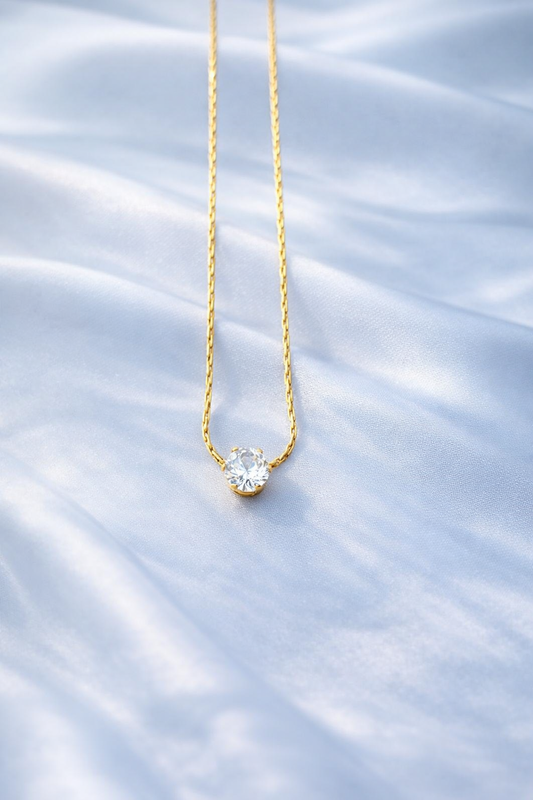 Minimal Solitaire Necklace