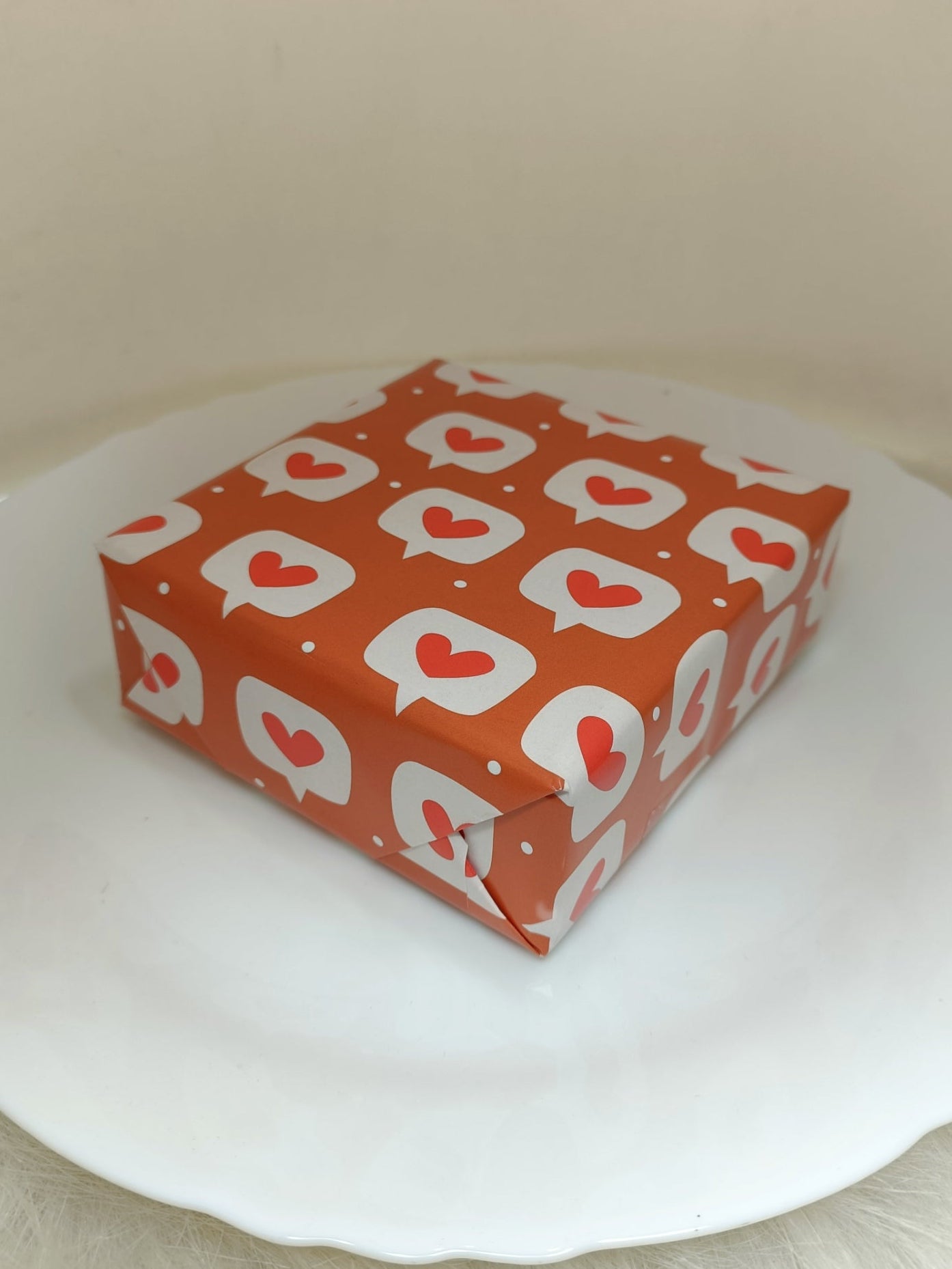 Red Hearts Wrapping