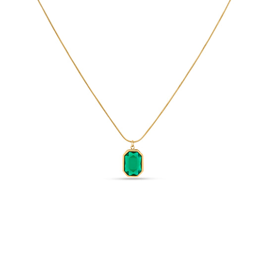Emerald Glow – Anti Tarnish Gold-Plated Pendant Necklace